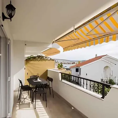 In Rogoznica - Sibenik Riviera 45753 Apartment Rogoznica (Sibenik-Knin)